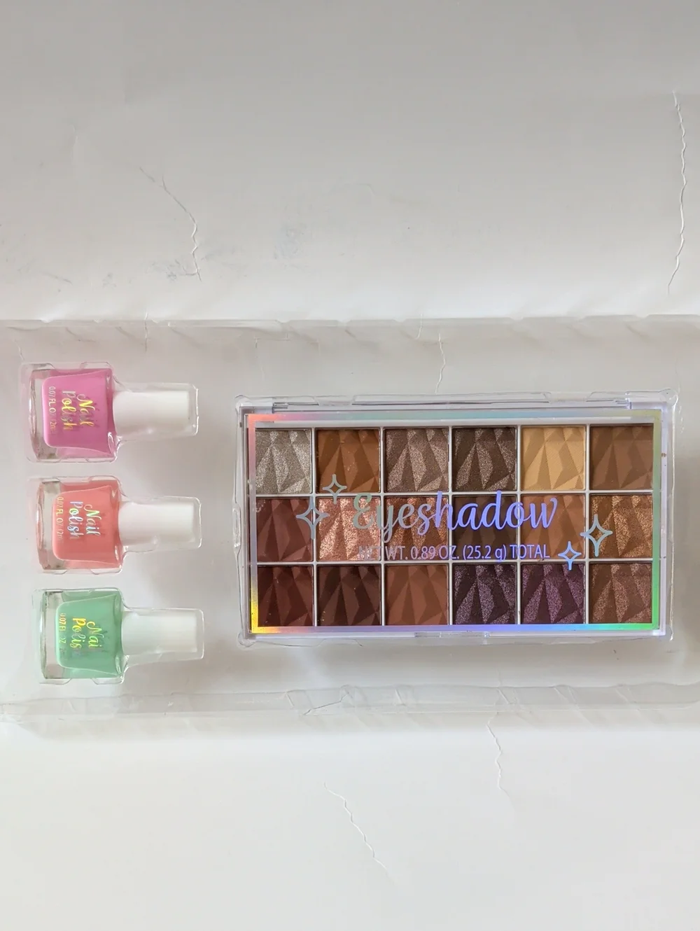 Neutral Eyeshadow Palette with Pink, Coral, Mint Nail Polish NWT